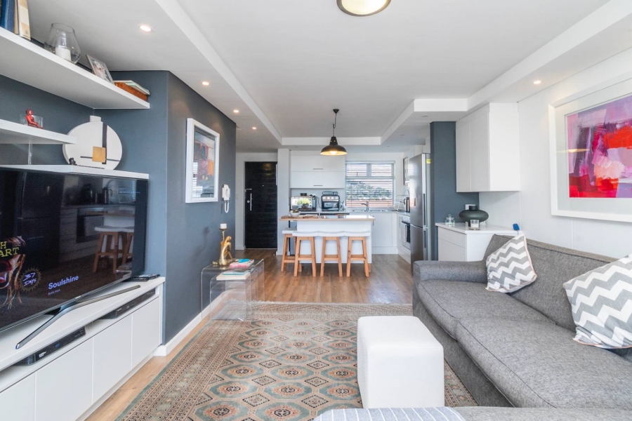 2 Bedroom Property for Sale in Sea Point Western Cape